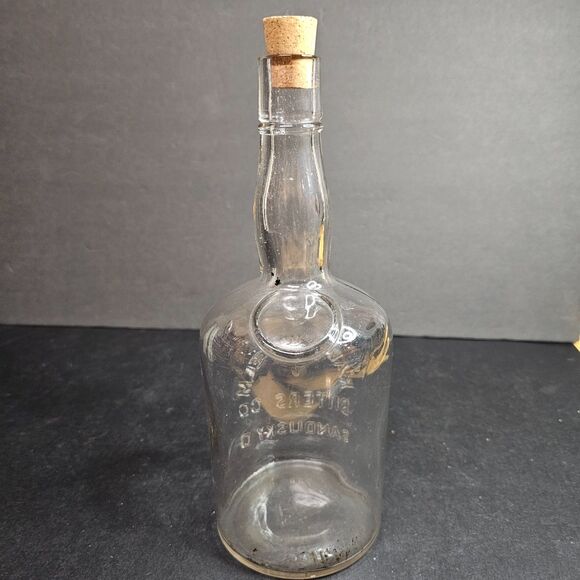 Kaiser Wilhelm Bitters Co Sandusky Glass Bottle Pre Prohibition Antique 1900 - Picture 2 of 5